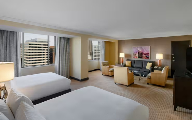Deluxe Twin Junior Suite