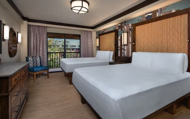 Twin room with resort view