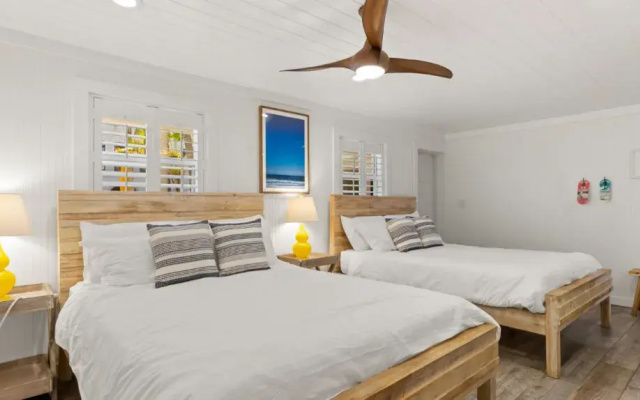 Palmetto Twin room