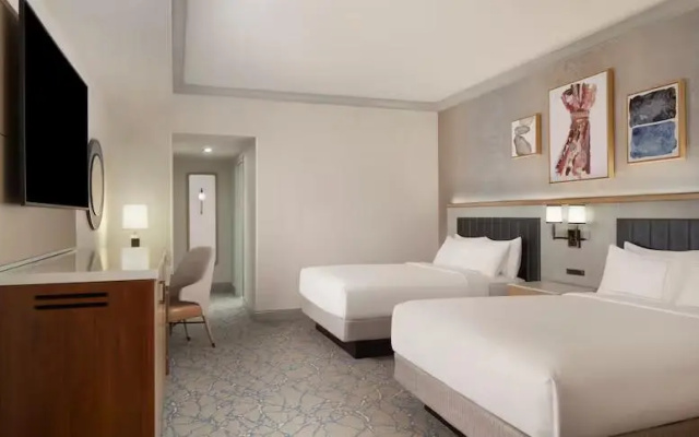 Tower Twin room with city view