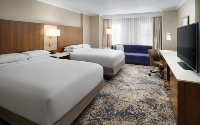 Standard Twin room with river view