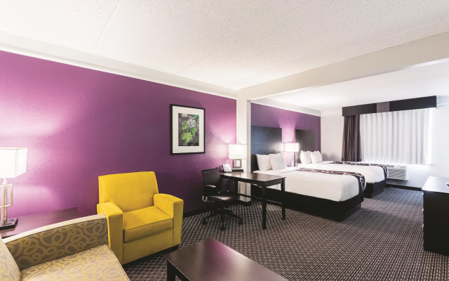 Twin Studio Suite