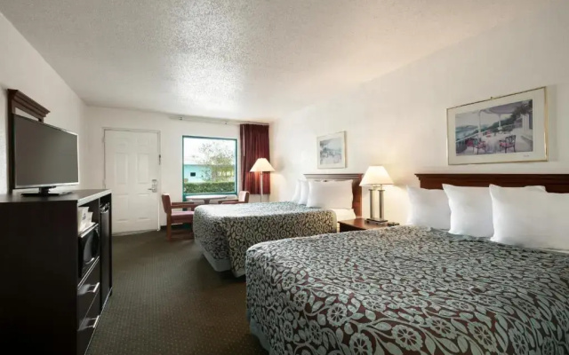 Mobility Accessible Twin room