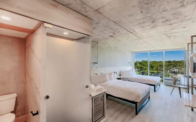 Basic Twin room