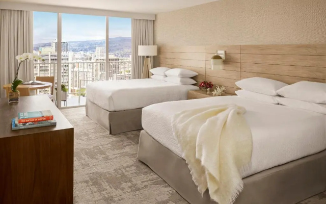Twin room with ocean view