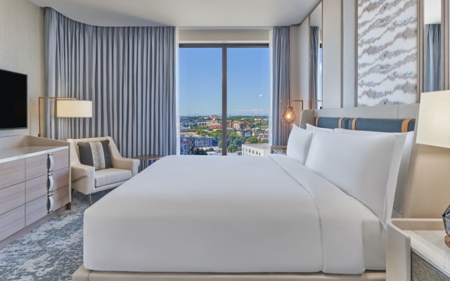 1 Bedroom Executive Double Suite