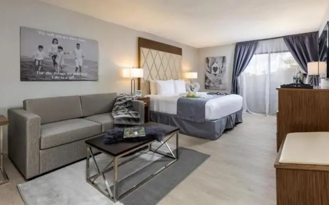 Royal Service Double room with lake view