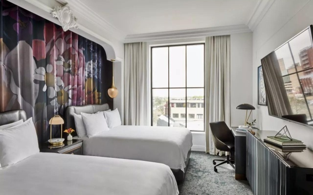 Atrium Twin room