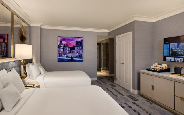 Bleau Twin room