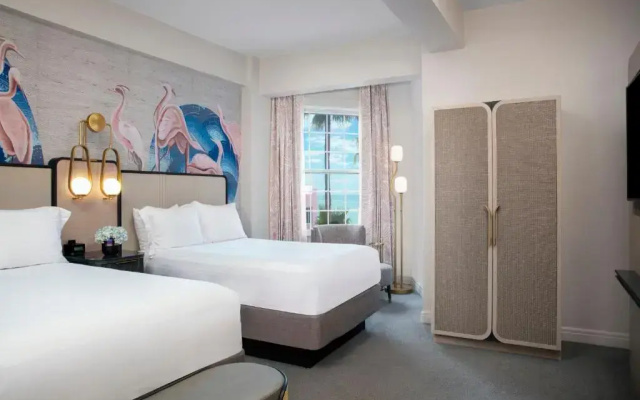 Luxury Quadruple Junior Suite