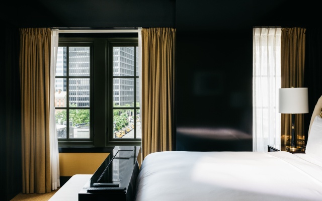 Clinton Corner Double Suite