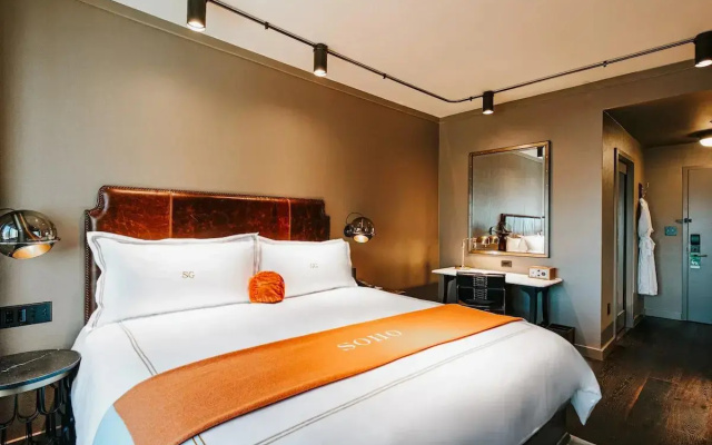Deluxe Double Grand room
