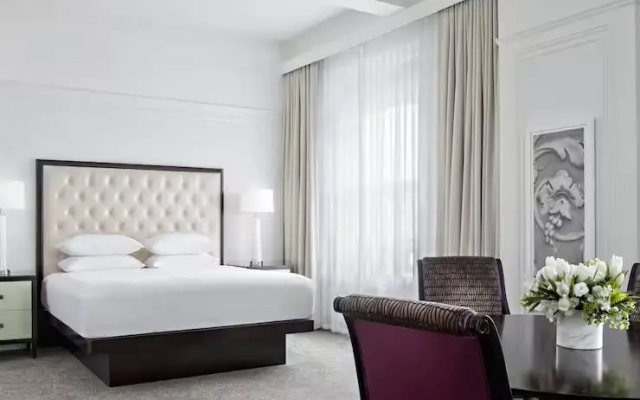 Double Junior Suite Historic Pantlind