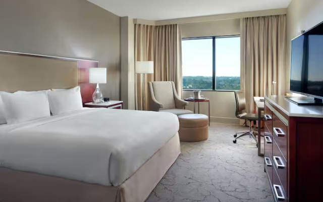 1 Bedroom Corner Double Suite