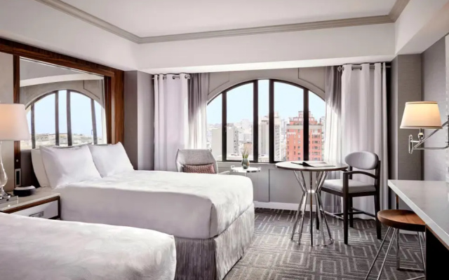 High Floor Quadruple room with city view