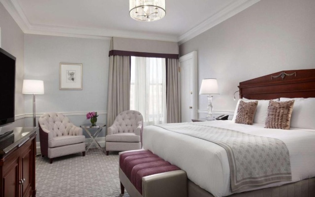 Fairmont Gold Suite