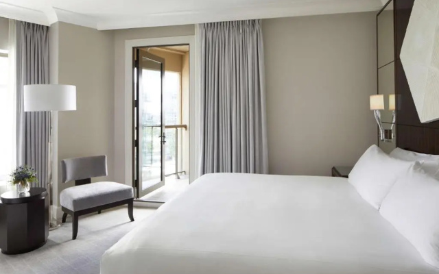 Astoria Double Suite