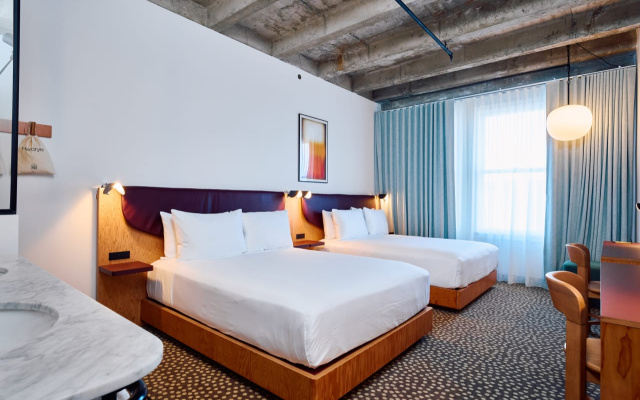 Twin room