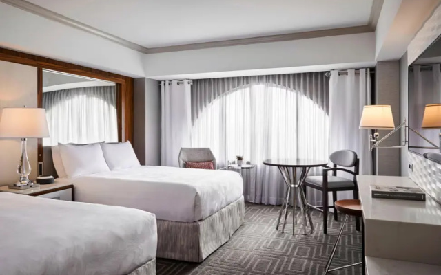 Griffin Twin room
