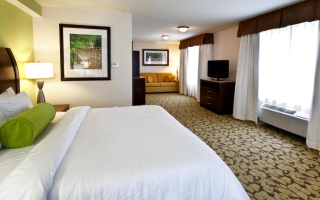 1 Bedroom Corner Double Suite