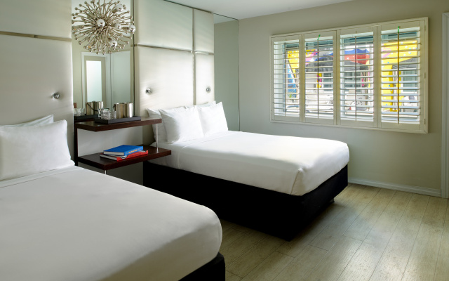 Swim up Twin room