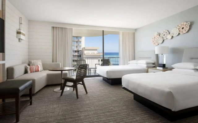 Twin room with city view