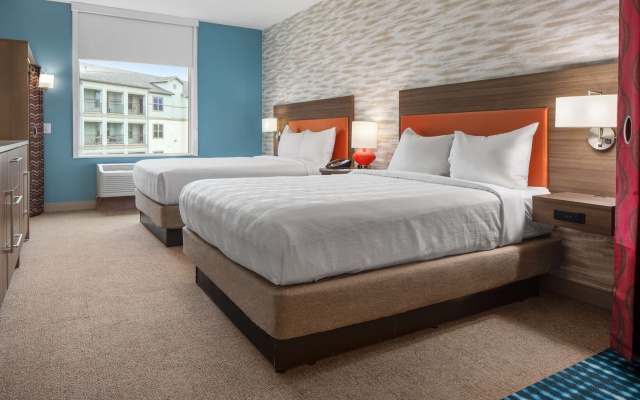 Hearing Accessible Twin Studio Suite