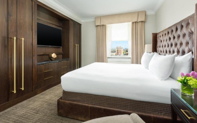 1 Bedroom Presidential Double Suite