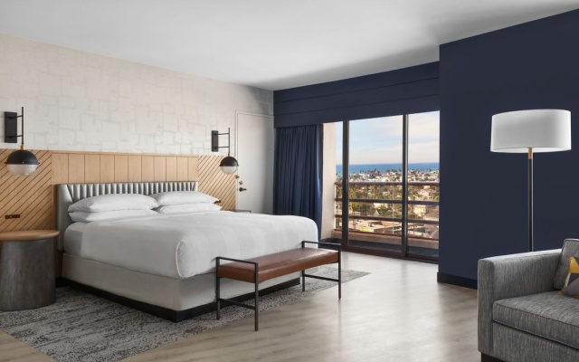 Standard Double room with view