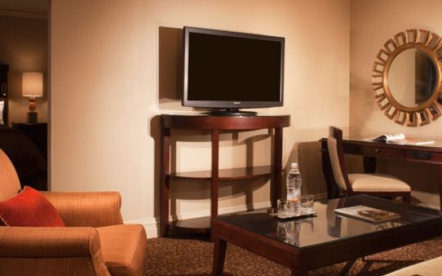1 Bedroom Superior Quadruple Suite