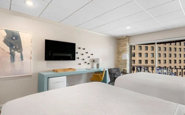 Quadruple room with balcony