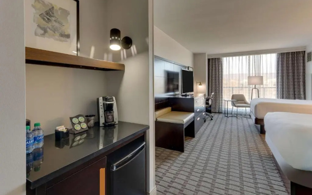 Standard Twin room with mountain view