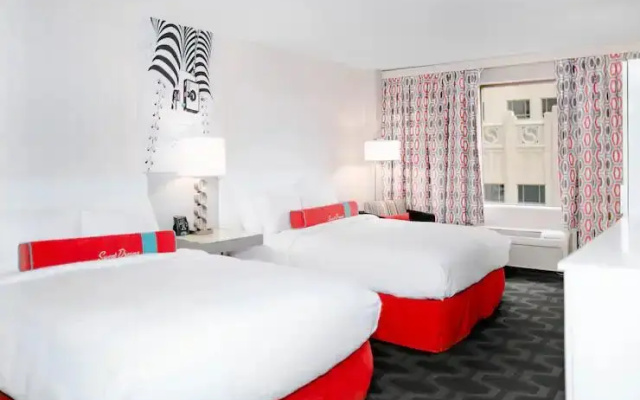 Twin room