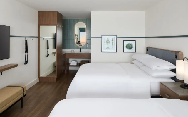 Premium Quadruple room with ocean view