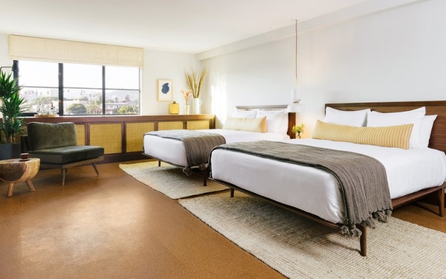 Twin room