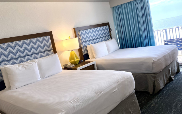 Traditional Twin room beachfront