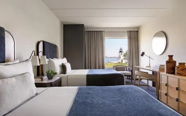 Twin room with balcony and with water view