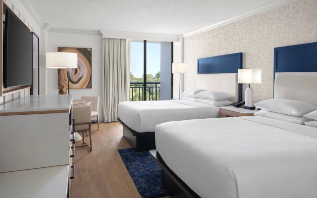 Guest Quadruple room with pool view