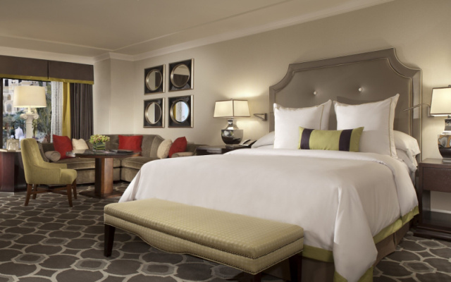 Palace Double room with Strip view