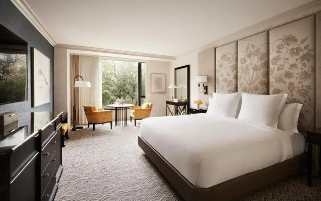 Deluxe Double Accessible room with garden view