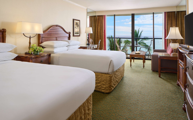 Jacuzzi Twin room oceanfront