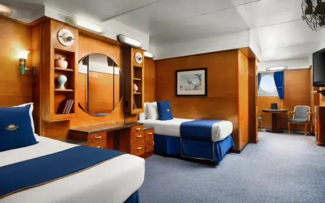 Deluxe Portside Twin Stateroom