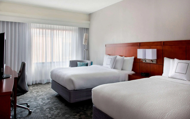 Deluxe Accessible Twin room