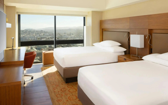 Club Access Twin room