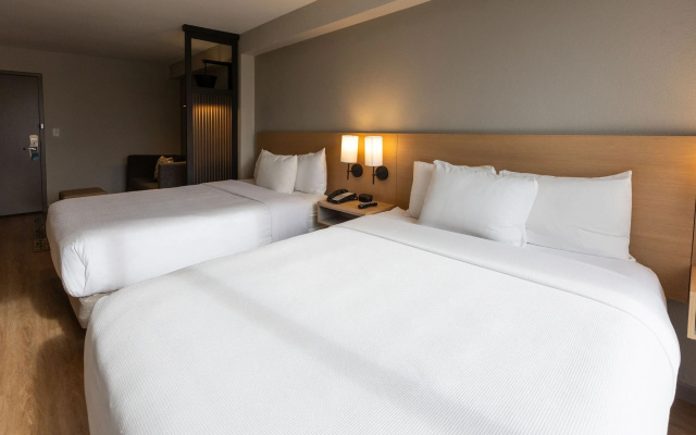 High Floor Twin room