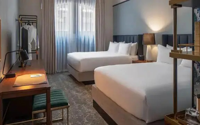 Accessible Tub Twin room