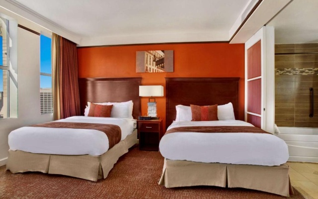 Alamo View Quadruple room