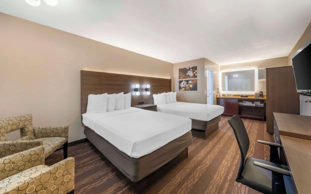 Twin room with view