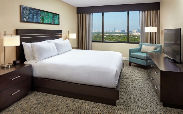 1 Bedroom Suite
