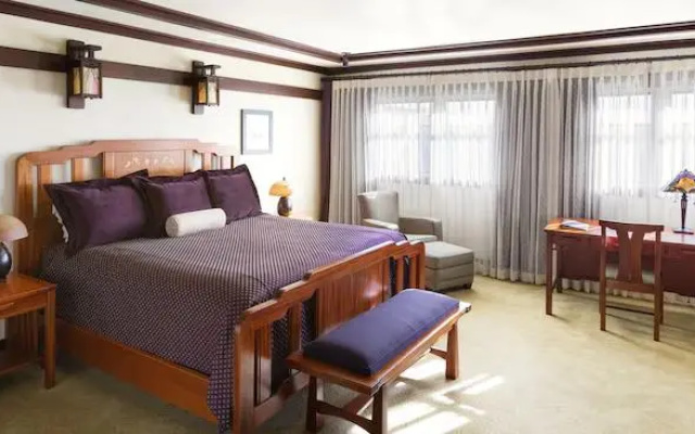 2 Bedrooms Mount Whitney Suite